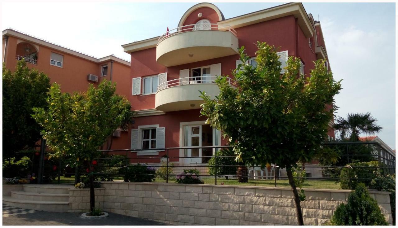 Apartmani Biocic สปลิท ภายนอก รูปภาพ