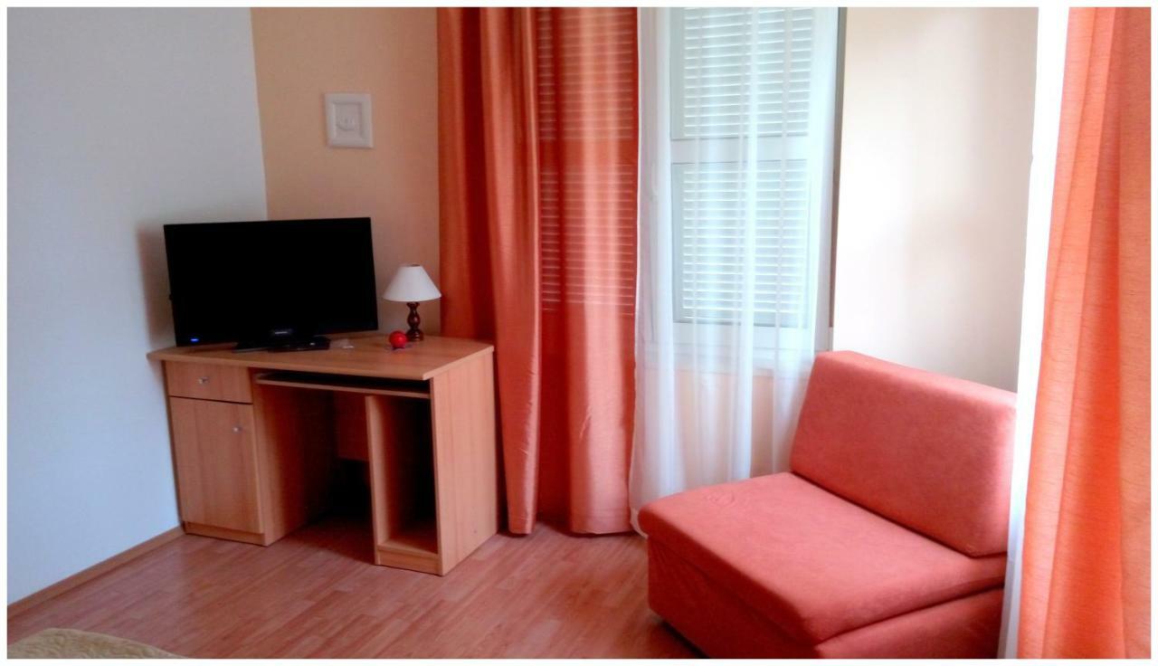 Apartmani Biocic สปลิท ภายนอก รูปภาพ