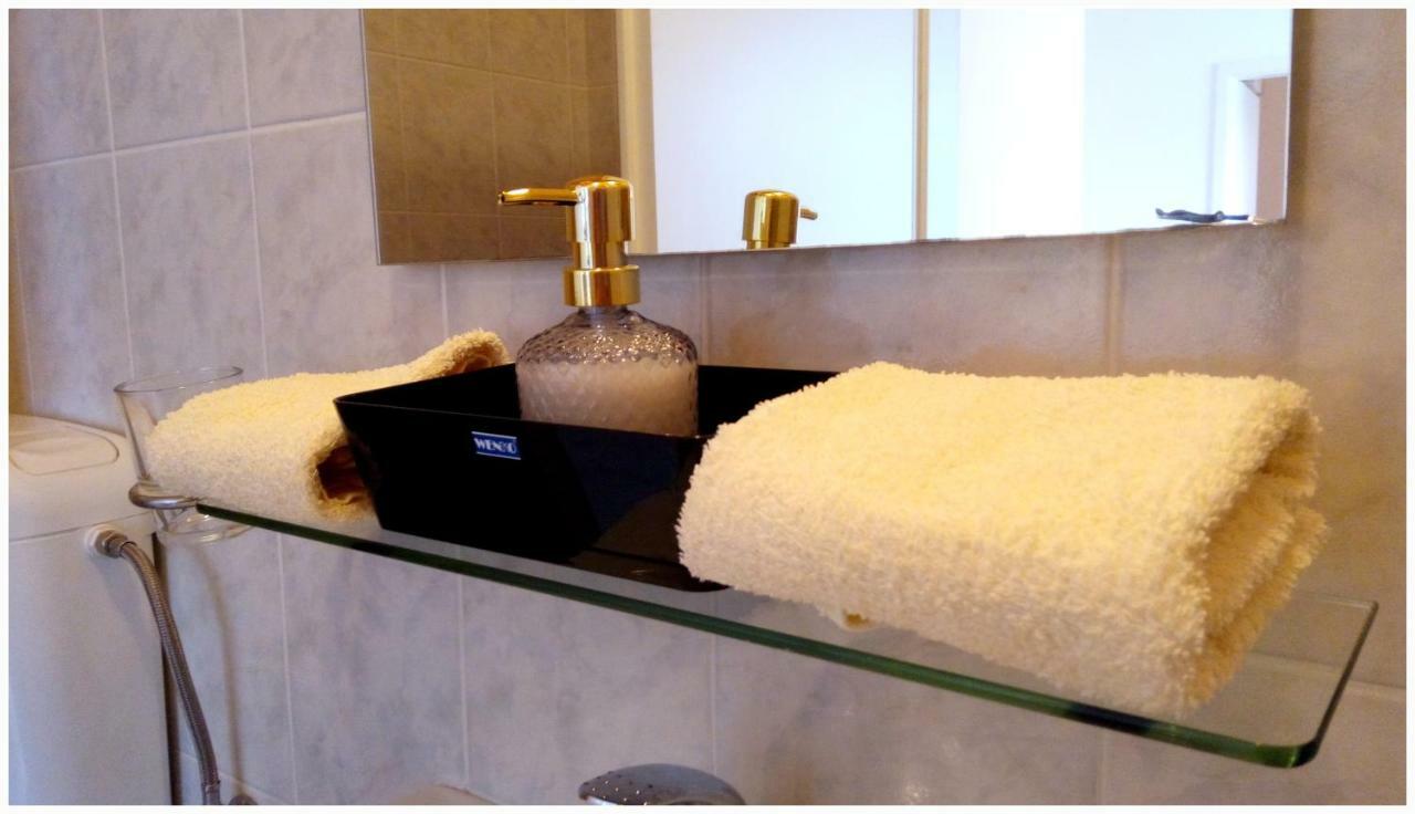 Apartmani Biocic สปลิท ภายนอก รูปภาพ