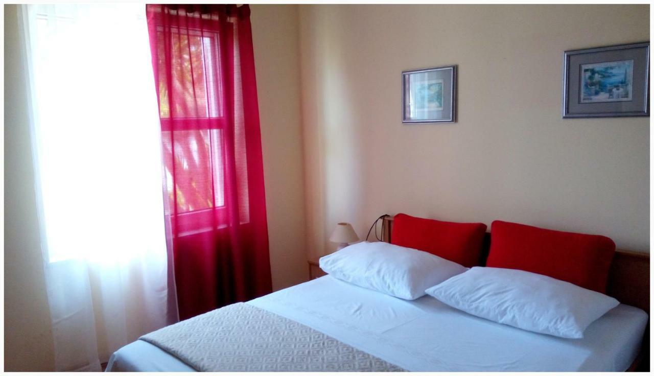 Apartmani Biocic สปลิท ภายนอก รูปภาพ